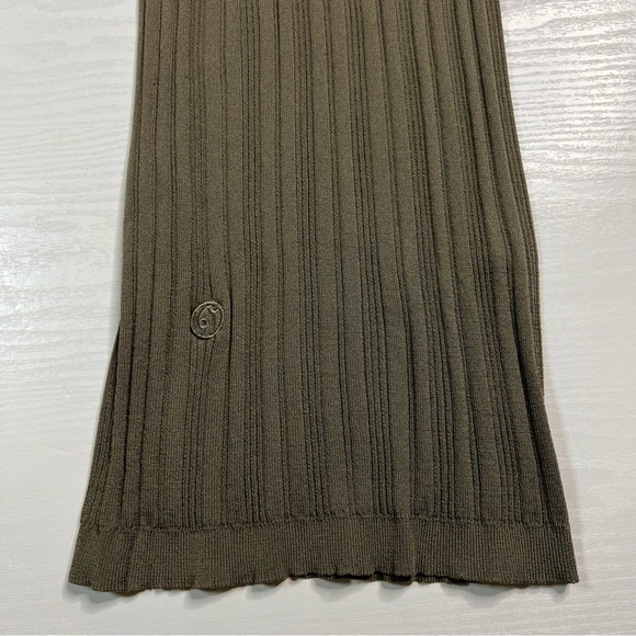 REMAIN Birger Christensen Gere Rib Knit Midi Dress Womens Small Green - Picture 4 of 11